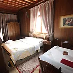 Hotell Iliada Domje