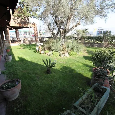 Iliada 4* Tirana