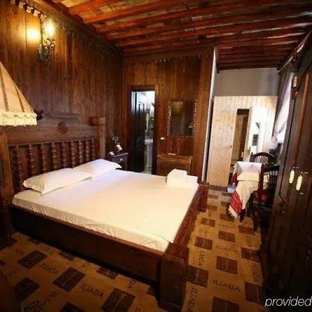 Hotel Iliada 4*