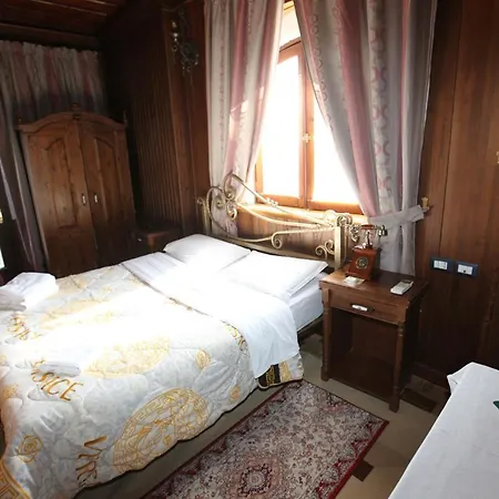 Hotel Iliada 4*